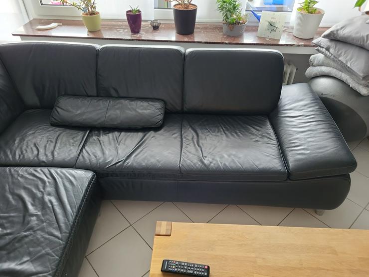 Schwarze Ledercouch zu verschenken  - Sofas & Sitzmöbel - Bild 1