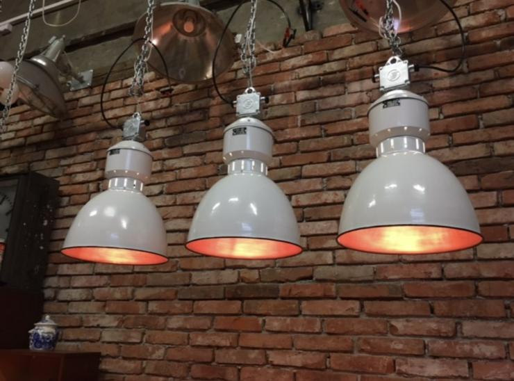Bild 6: Drei stück luxuriös Industrielampen fabriklampen 50 ér Jahren 