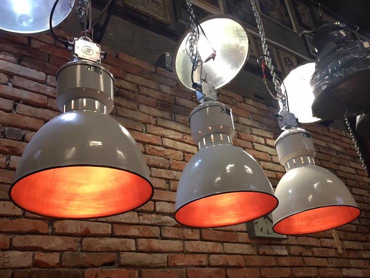 Bild 8: Drei stück luxuriös Industrielampen fabriklampen 50 ér Jahren 