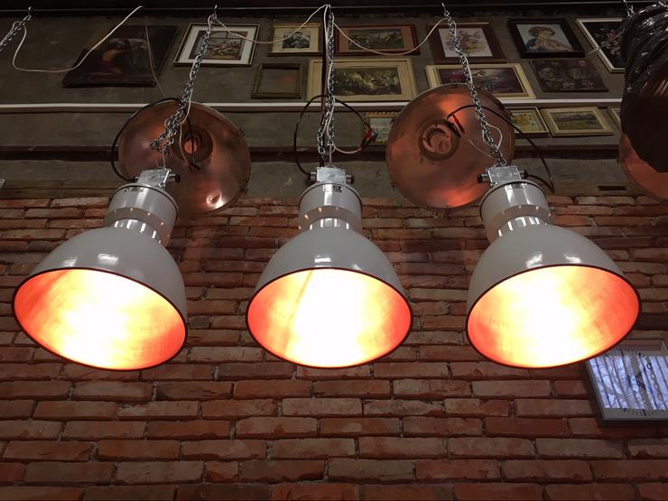 Bild 10: Drei stück luxuriös Industrielampen fabriklampen 50 ér Jahren 