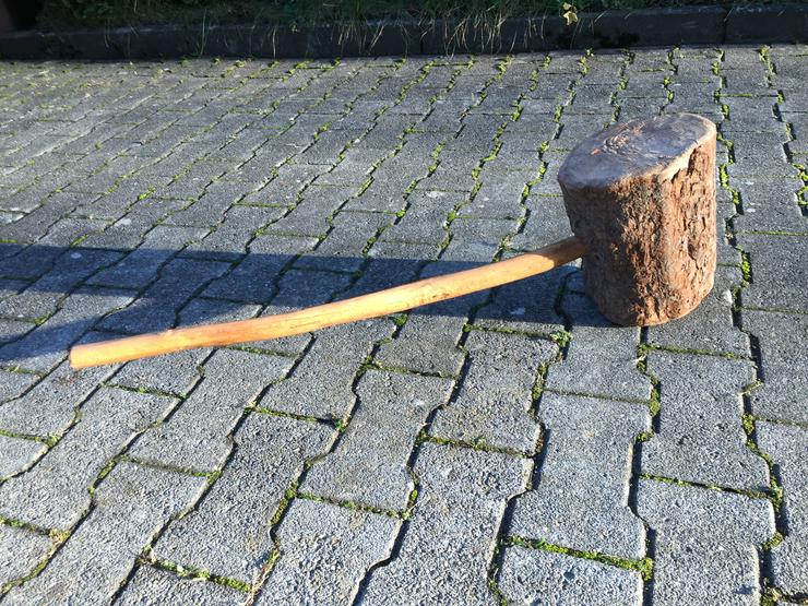 Großer Holzhammer