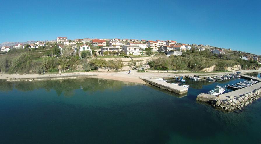 Rtina Miletici bei Zadar, Dalmatien, 4 Personen Ferienwohnung direkt am Meer mit Terrasse - Ferienwohnung Kroatien - Bild 1