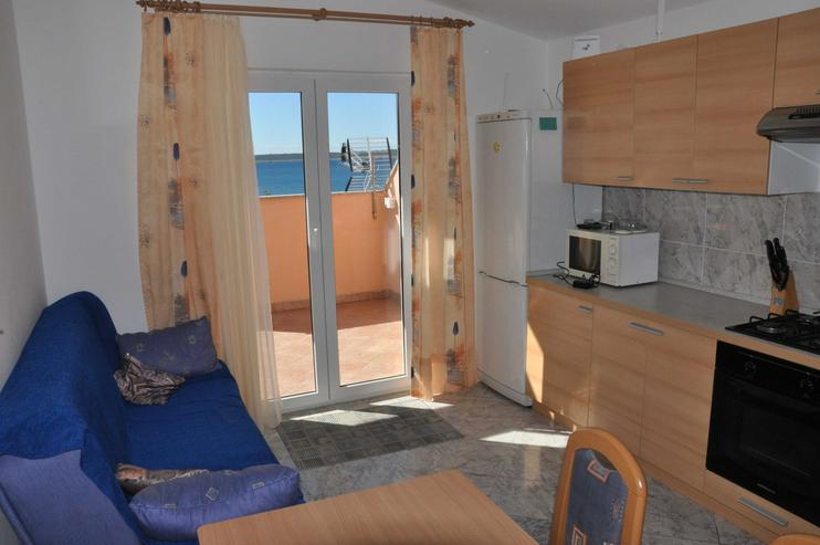 Bild 3: Kroatien, Dalmatien, Zadar - 3-Zimmer-Ferienwohnung mit Meerblick in Rtina Miocici