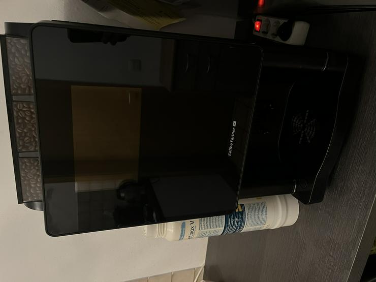Bild 1: Kaffeevollautomat