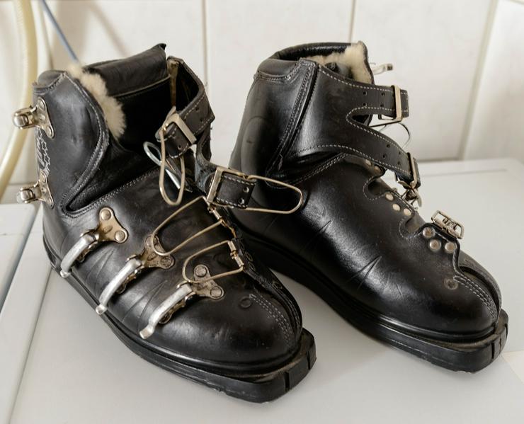 Vintage Ski-Schuhe, schwarz - Gr. 38