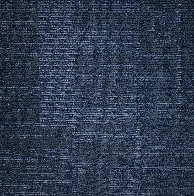 Blaue Teppichfliesen mit Streifenmuster Jetzt für EUR5,- - Teppiche - Bild 1