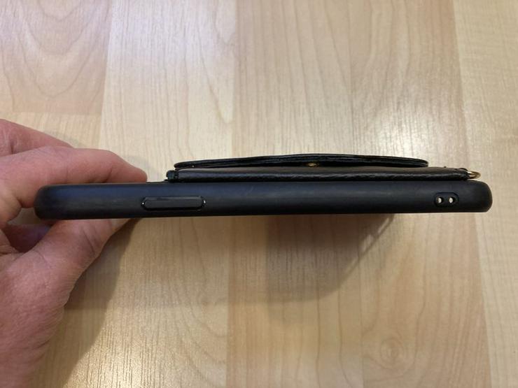 Bild 10: Handyhülle Case für iPhone 11 schwarz - UNBENUTZT