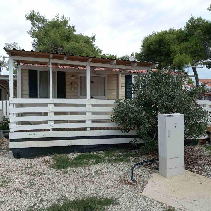 Bild 9: Mobilheim in Privlaka nahe Zadar in Norddalmatien, Campingplatz direkt am Meer, 4 Personen