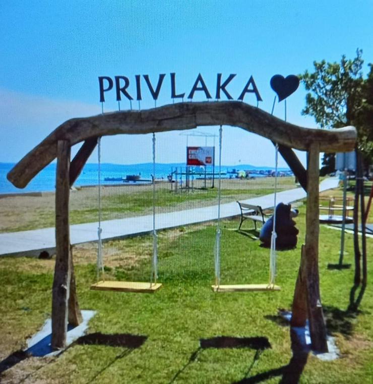 Bild 10: Mobilheim in Privlaka nahe Zadar in Norddalmatien, Campingplatz direkt am Meer, 4 Personen