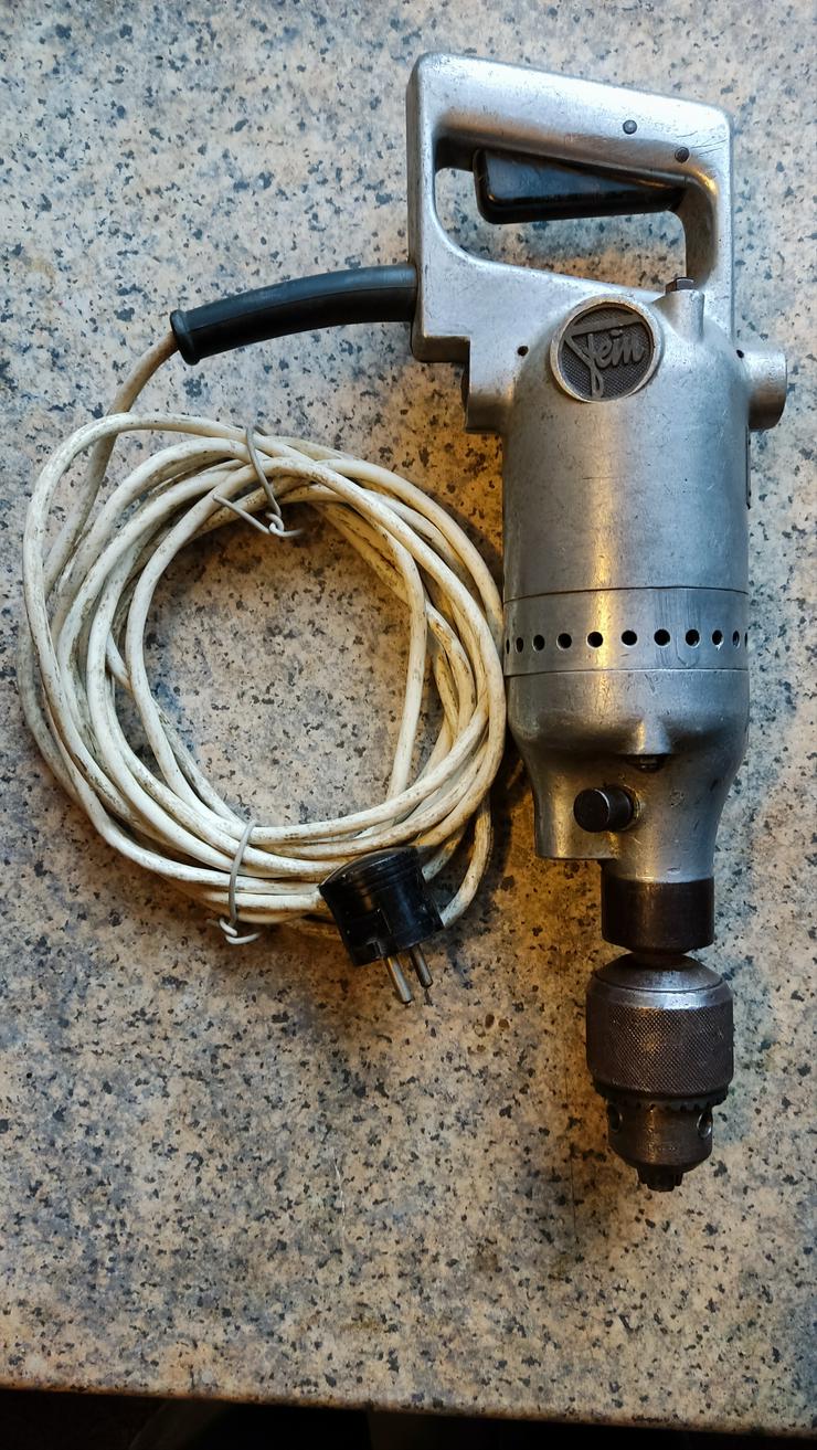 Bild 3: Sehr alte Fein-Bohrmaschine ,Typ Asz52b , Bj. ca.1936-1940