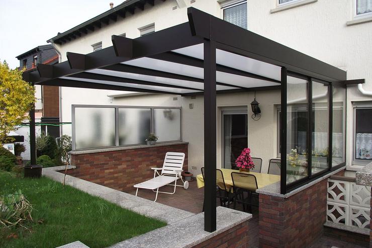 Anbaubalkone, Vordächer, Terrassendächer und Carports aus Aluminium
