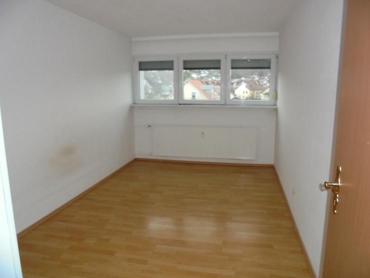 schöne 3 Zimmer Wohnung mit Balkon 72 qm in Vilshofen zu verkaufen frei ab 1.3.24 - Wohnung kaufen - Bild 9