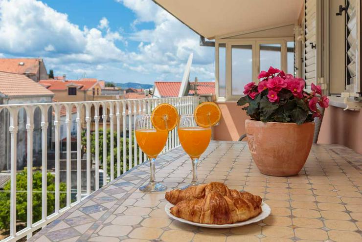 2-Zimmer-Ferienwohnung in Trogir bei Split in Dalmatien, Familienurlaub in Kroatien - Ferienwohnung Kroatien - Bild 8
