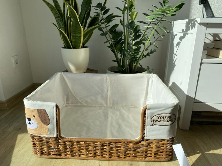 Bild 1: mittleres Rattan Hundebett / Hundekorb / Dog Bed / Dog Basket