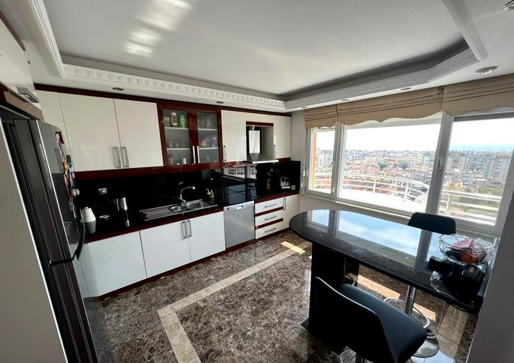 Bild 3: Türkei, Alanya, Eine Duplex- Wohnung so groß wie eine Villa. 863