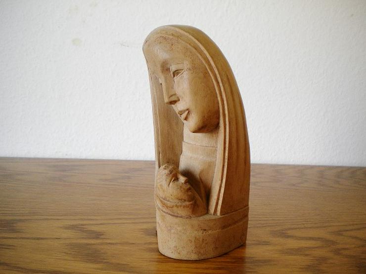 Bild 3: Holzschnitzerei,Heiligenfigur,Alt,ca. 22 cm hoch