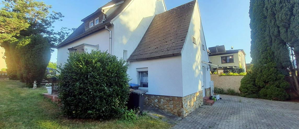 Bild 8: Haus in Weissenfels