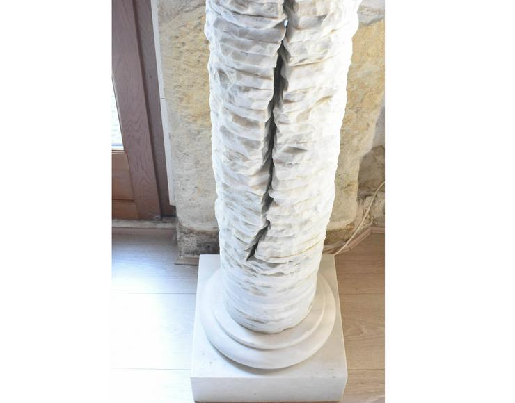 Säule aus weißem Carrara-Marmor - Figuren - Bild 3