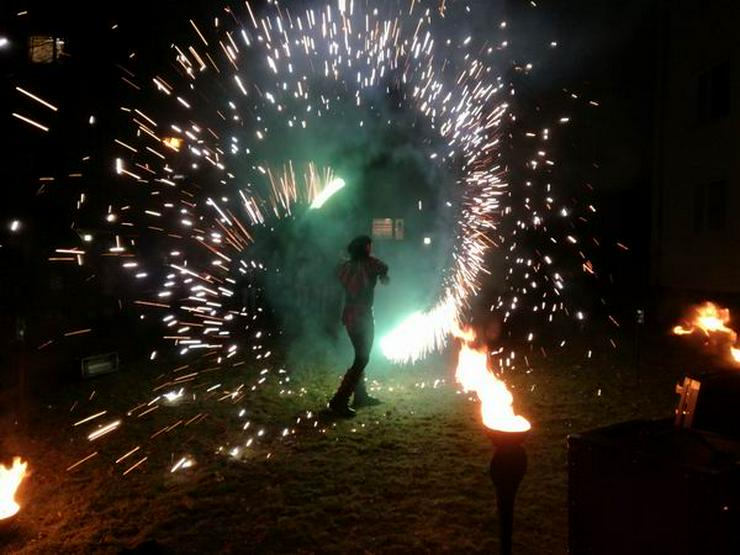 Bild 7: Feuershow Dresden Chemnitz Zwickau buchen oder mieten Sachsen