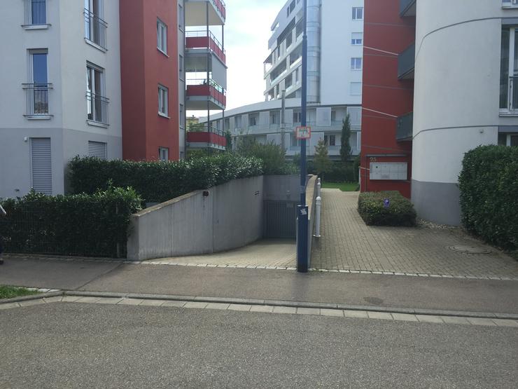 TG Stellplatz in Freiburg ab sofort zu vermieten - Garage & Stellplatz mieten - Bild 2