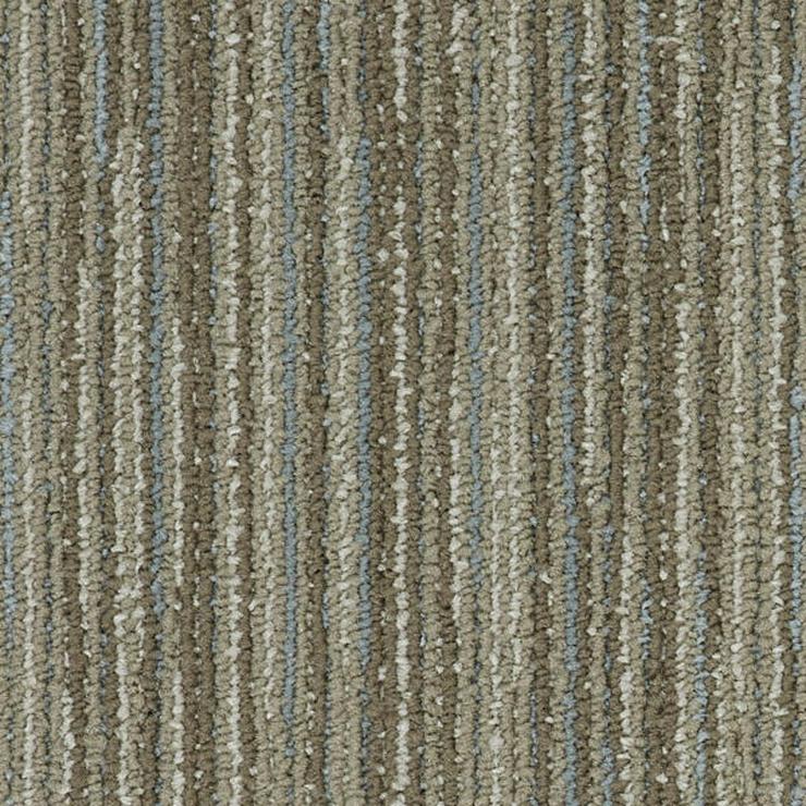 Infuse Teppichfliesen von Interface ein schönes Streifenmuster - Teppiche - Bild 2