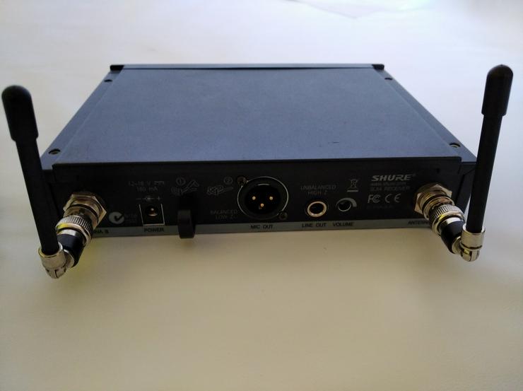 Bild 4: 2 x  Shure SLX24 drahtlos Mikrofon Systeme mit SM58 Kapsel LEGALE und ANMELDEFREI FREQUENZEN