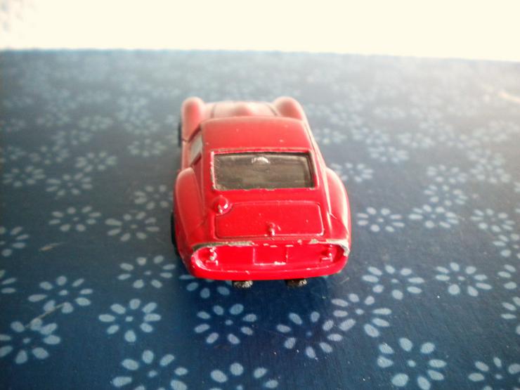 Bild 4: Mc Toy-Ferrari 250 GTO,ca. 7,5 cm