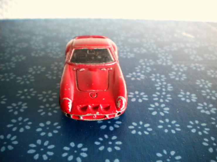 Bild 3: Mc Toy-Ferrari 250 GTO,ca. 7,5 cm