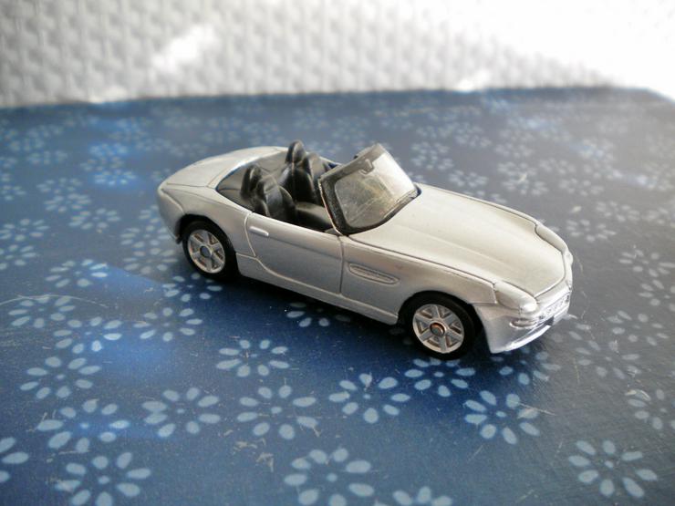Maisto-BMW Z8,ca. 7,2 cm - Modellautos & Nutzfahrzeuge - Bild 1