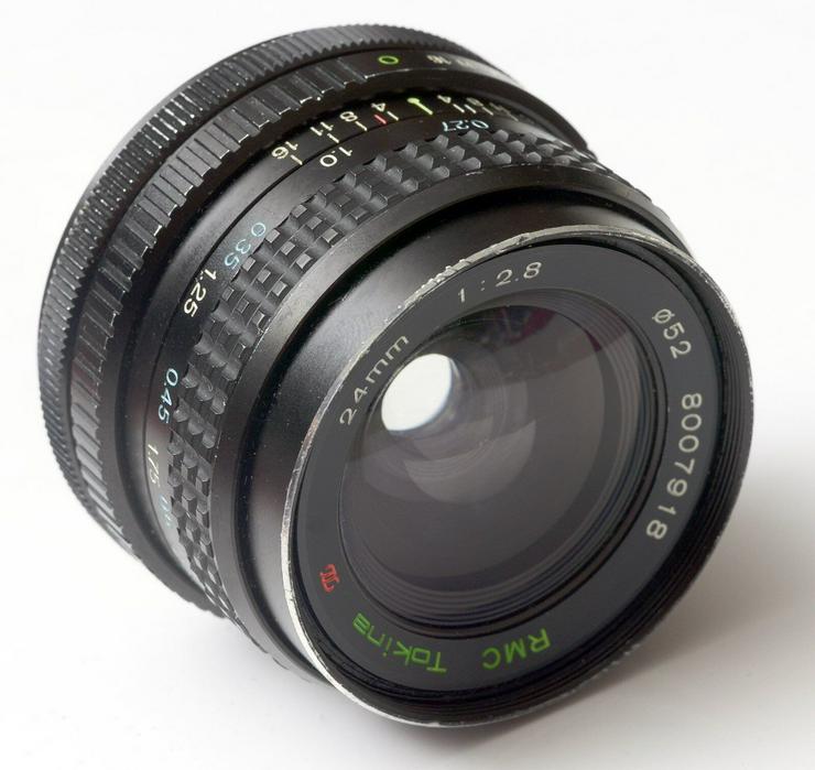 Bild 2: Tokina für Canon FD 2,8/24mm Objektiv ++ für FD Baj. Spiegelreflexkamera-Gehäuse