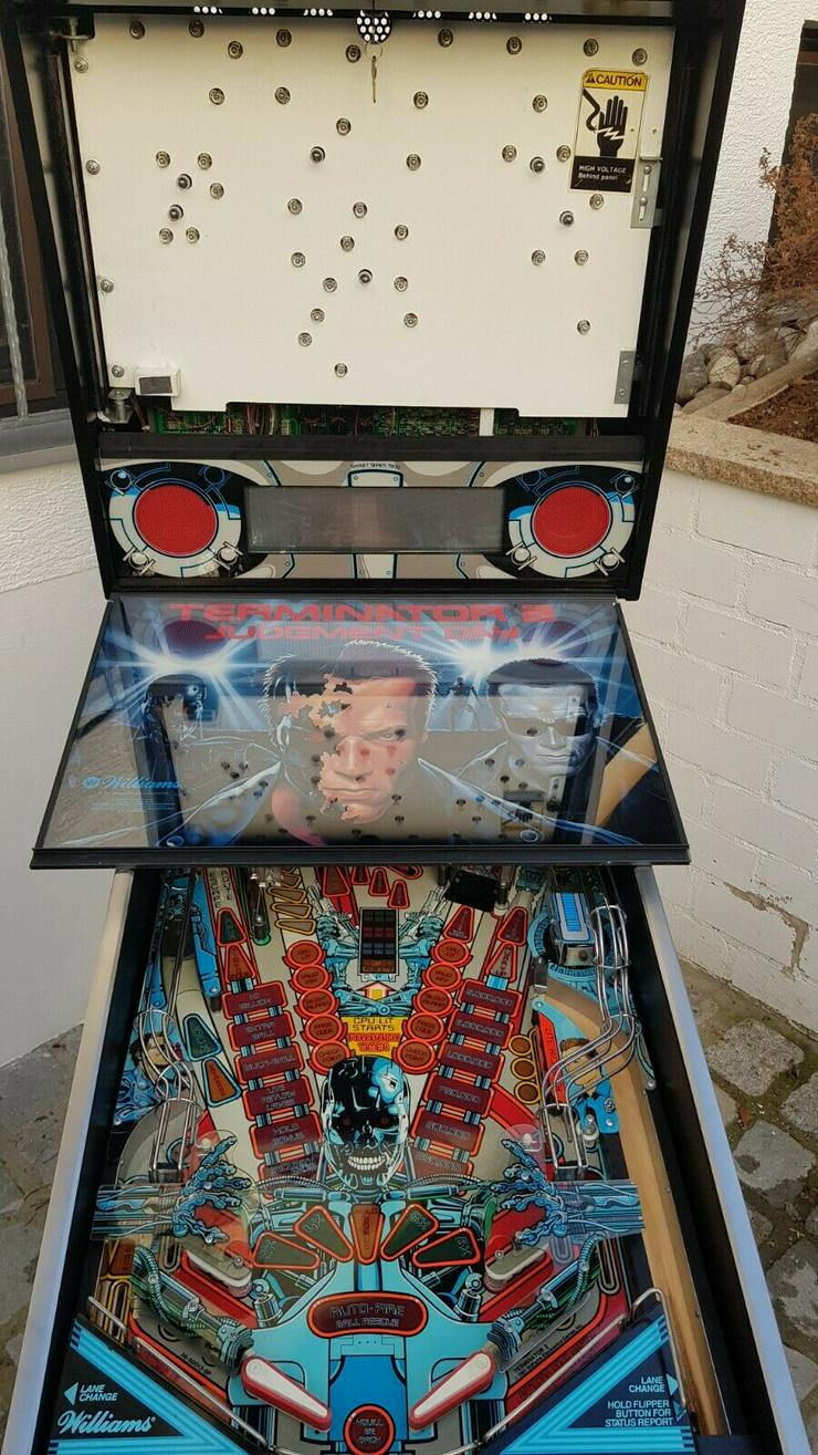 Bild 7: Flipper Pinball Terminator 2 T2 Wohnzimmergerät 2. Hand Sammler