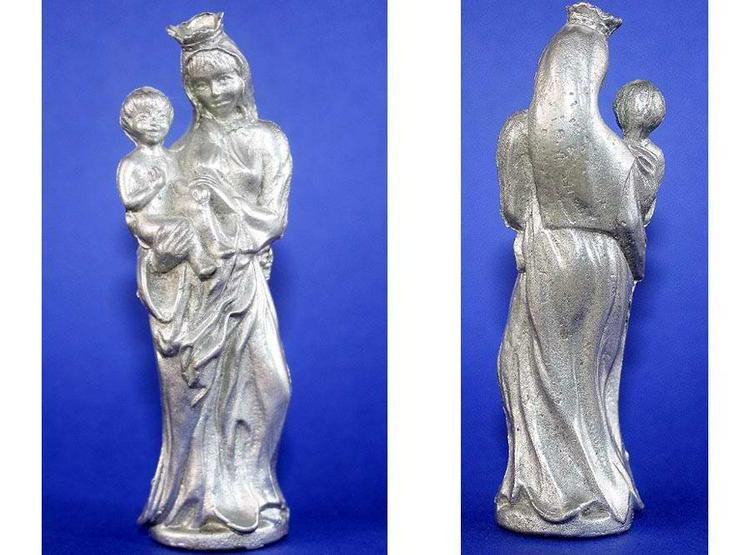 Madonna mit Kind kleine Heiligenfigur Zinn Spritzguss H. 10 cm - 190g