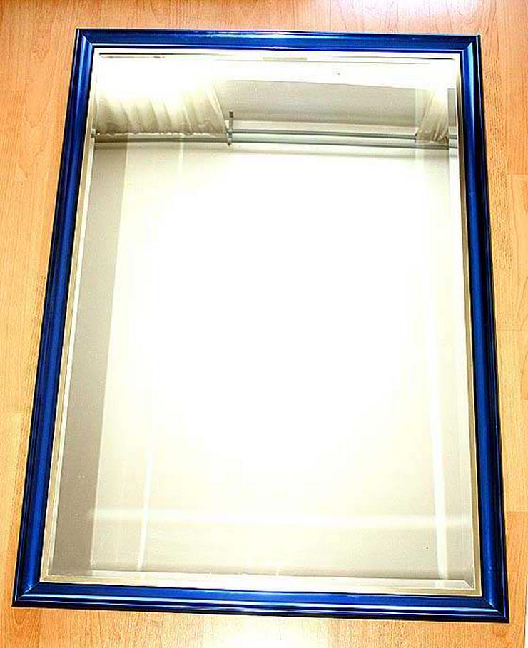 Bild 2: großer Wandspiegel 108 x 78cm - blau Metallic Rahmen