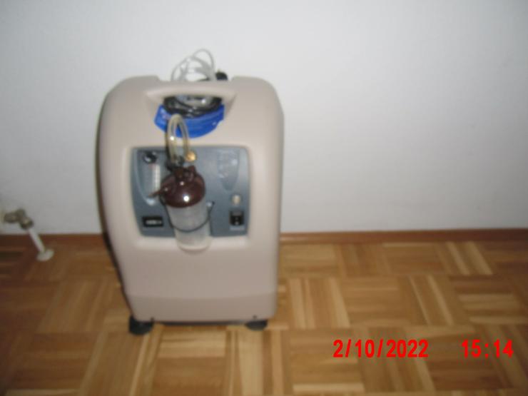 Sauerstoff Konzentrator, Perfector 2V mit Befeuchterbehälter 1x gebraucht - Inhalation & Beatmung - Bild 2