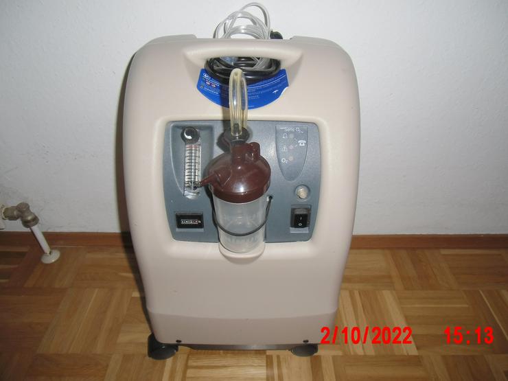 Bild 3: Sauerstoff Konzentrator, Perfector 2V mit Befeuchterbehälter 1x gebraucht