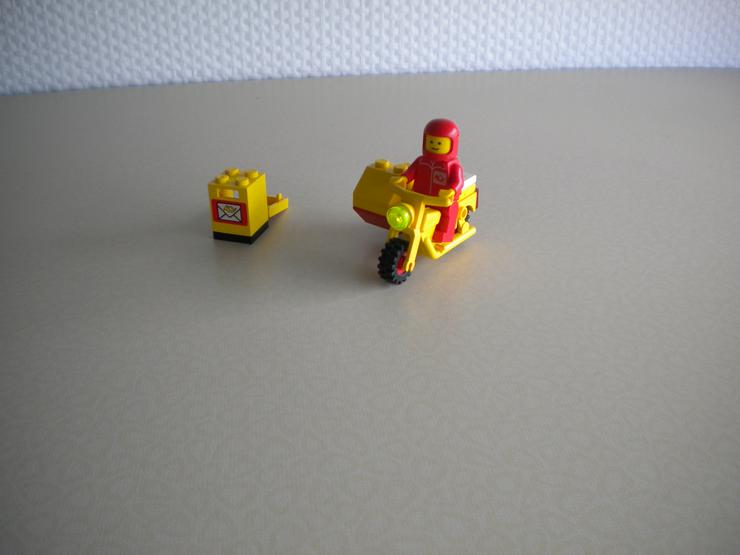 Lego 6622-Mailman on Motorcycle von 1984 - Bausteine & Kästen (Holz, Lego usw.) - Bild 1