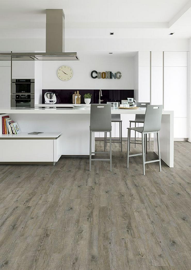 Bild 2: Vinylboden GERFLOR 20 SENSO RUSTIC PECAN 0511 Selbstklebend, Vinylplatte, Designboden, Designbelag