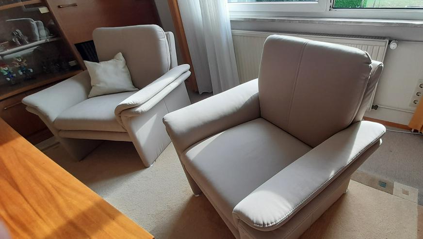 Bild 1: Sitzgarnitur 3-Sitzer und 2 Sessel
