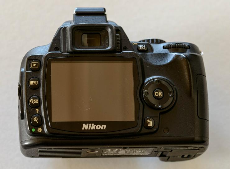 Nikon D40 - Defekt ! - mit originalem Ladegerät und originalem Akku - Digitale Spiegelreflexkameras - Bild 5