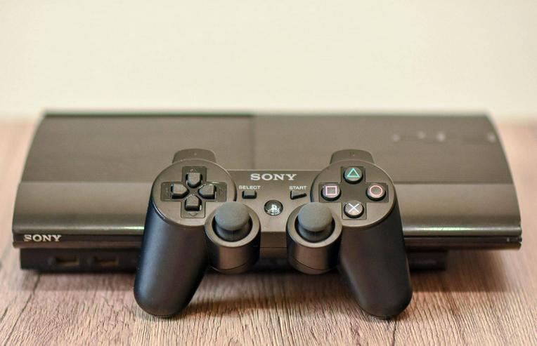Bild 1: Sony PlayStation 3 Super Slim 500 Gb mit 19 Spielen