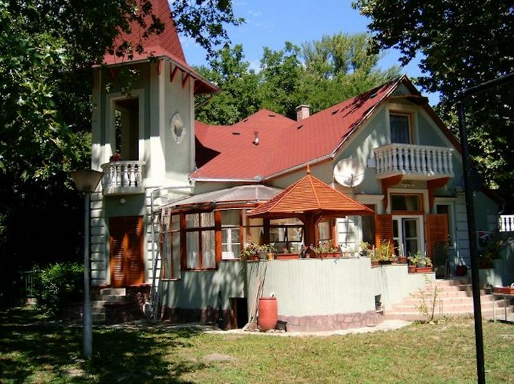Bild 1: Villa am Balaton