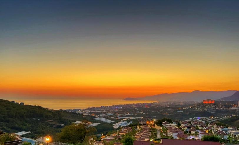 Bild 2: 939 Türkei, Alanya. 6 Zimmer Desinger Villa mit Meerblick. 