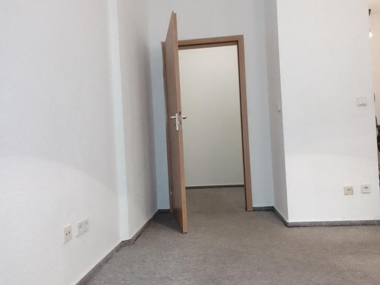 Bild 10: charmante Single Apartment Wohnung  Magdeburg Balkon EBK ruhige Seitenhof Lage