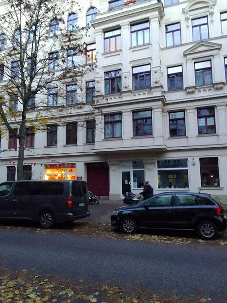 Bild 2: charmante Single Apartment Wohnung  Magdeburg Balkon EBK ruhige Seitenhof Lage