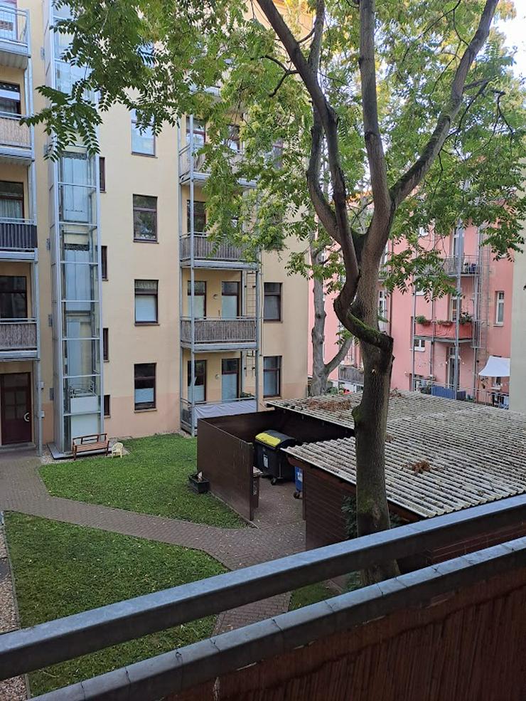 Bild 5: charmante Single Apartment Wohnung  Magdeburg Balkon EBK ruhige Seitenhof Lage