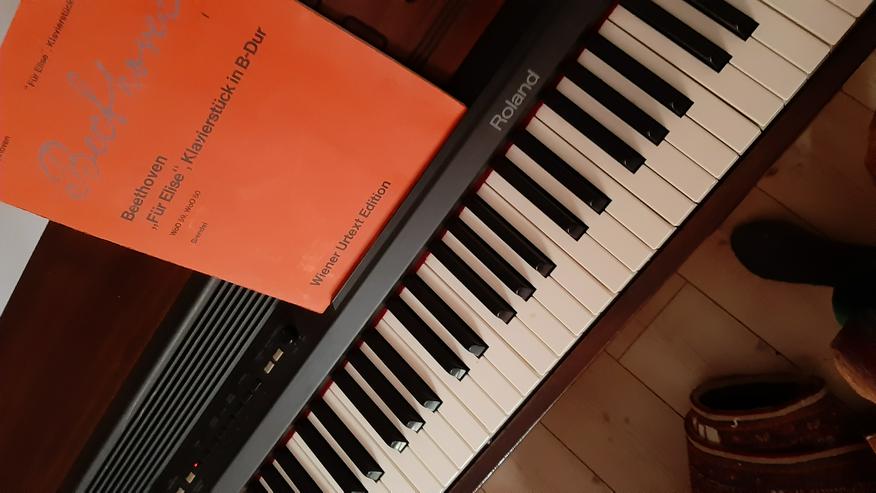 Roland Piano HP 4500S  mit Anschlagsdynamik ABHOLUNG DÜSSELDORF - Keyboards & E-Pianos - Bild 3