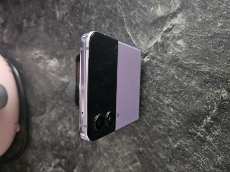 Verkaufe Z flip4 purple lila  - Handys & Smartphones - Bild 4