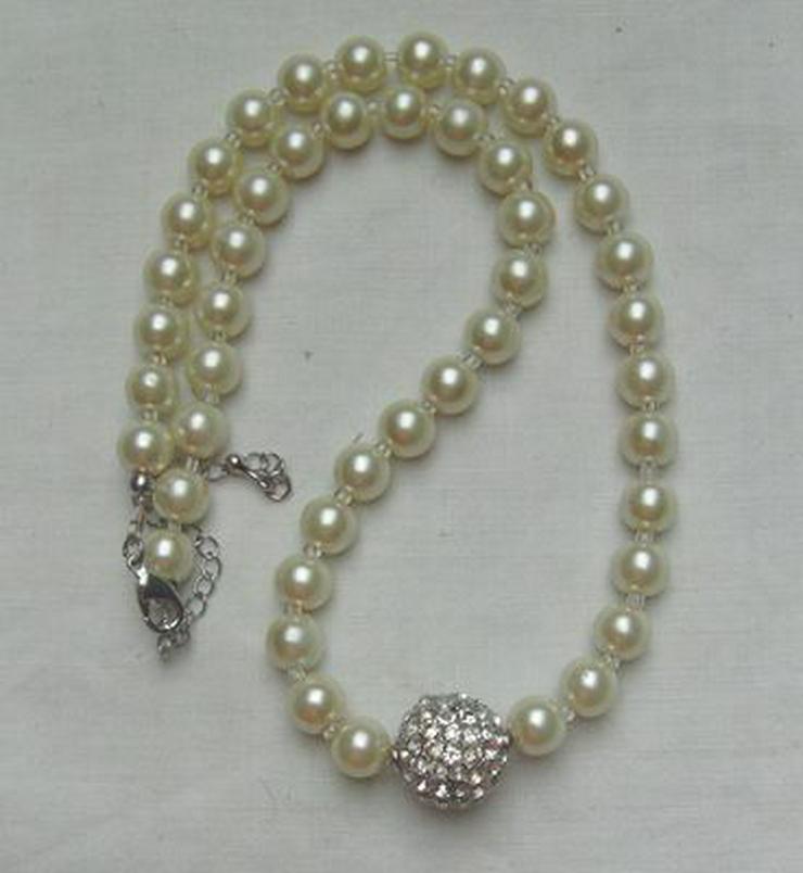 Bild 3: Silberschmuck, Halskette mit attraktiven Schmuckanhänger