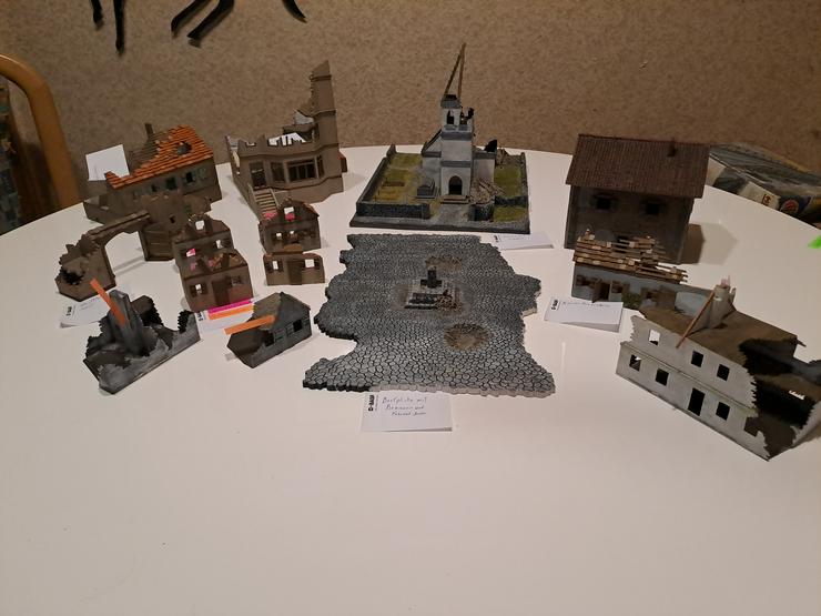 Bild 10: 2 Weltkriegs Häuser Modelle,  selbst entwurf und Bau 1:72