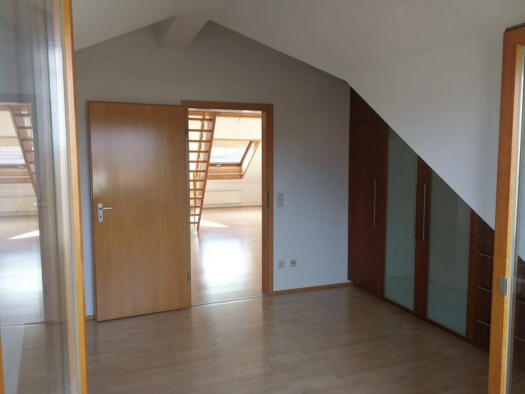 2,5-Zimmer-Dachgeschoss-Wohnung in Tübingen-Bühl ab 02.2024 zu vermieten - Wohnung mieten - Bild 3